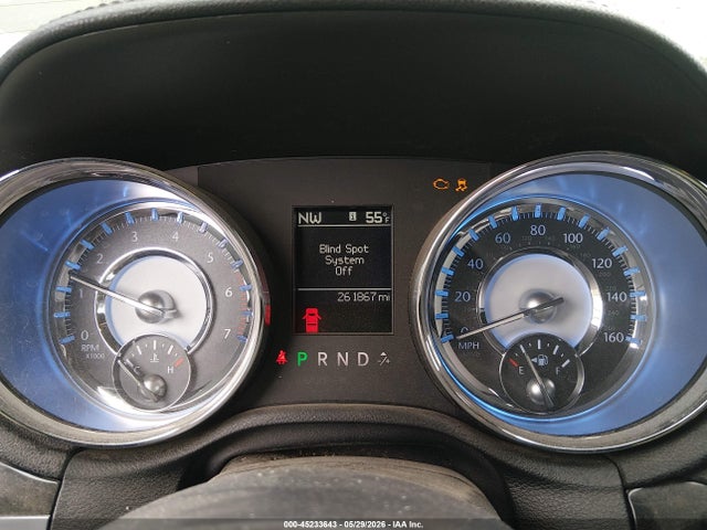 2011 Chrysler 300C AWD 照片 7