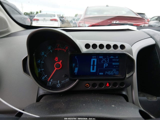 2016 Chevrolet SONIC LTZ AUTO 照片 7