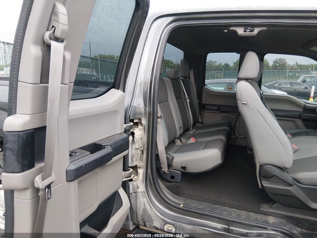 صورة 8 لـ 2019 FORD F-150 XL