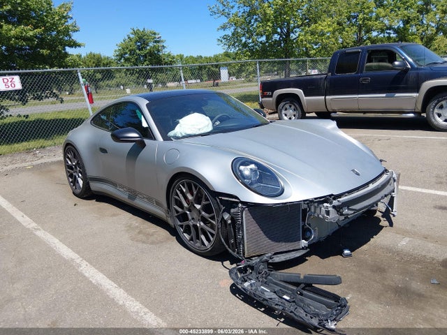 2020 Porsche 911 Carrera 4S/CARRERA S