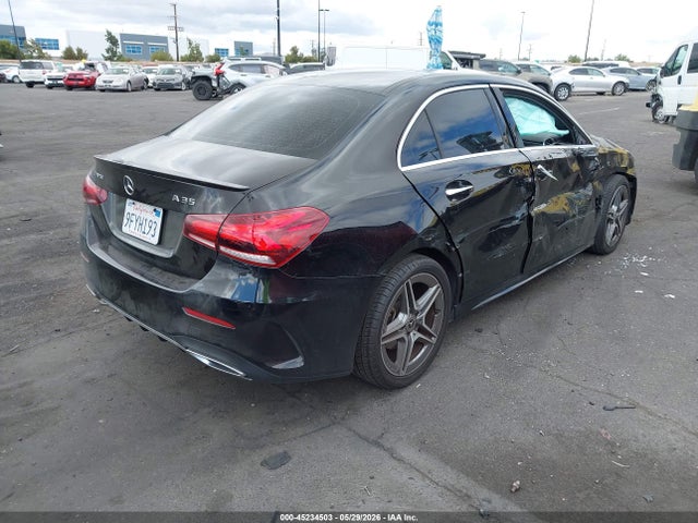 صورة 4 لـ 2019 Mercedes-BENZ A 220