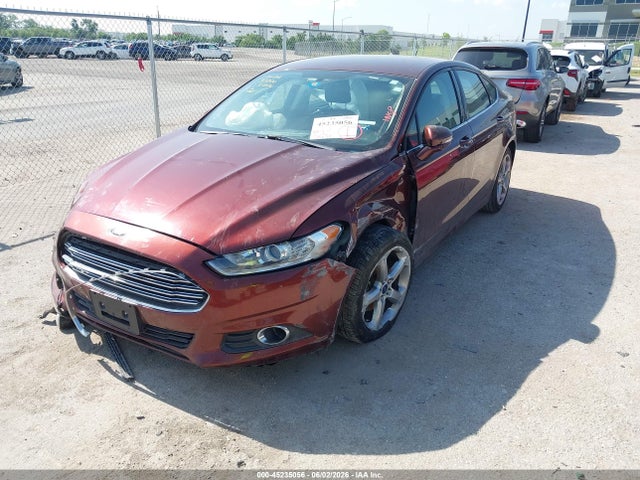 2015 FORD FUSION SE photo 2