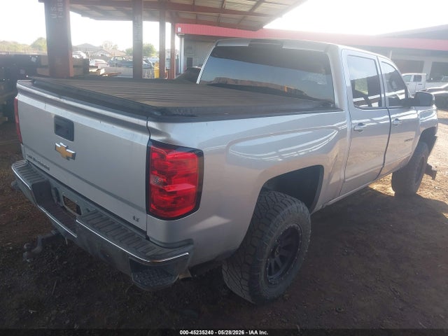 2018 Chevrolet SILVERADO 1500 1LT 照片 4