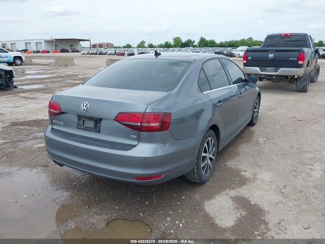 2017 Volkswagen JETTA 1.4T SE — фото 4
