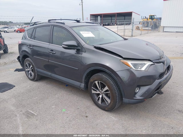 2017 TOYOTA RAV4 XLE