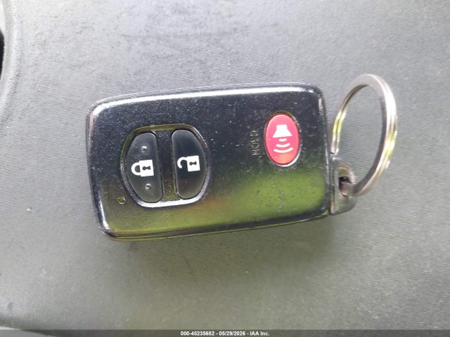 2015 Toyota PRIUS TWO 缩略图 11