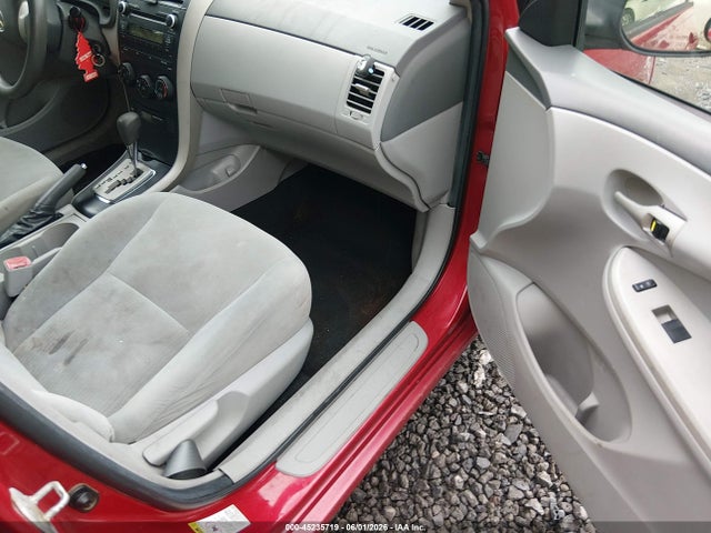 2010 Toyota COROLLA LE 照片 5