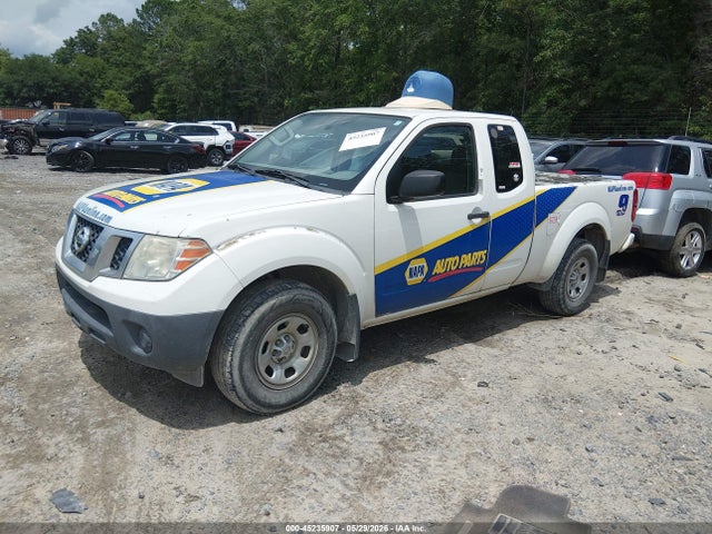 2018 Nissan FRONTIER S — фото 2