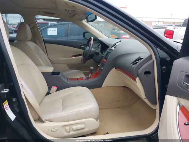 صورة 5 لـ 2011 Lexus ES 350