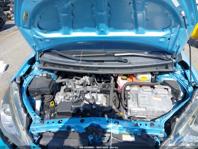 2015 Toyota PRIUS C FOUR/ONE/THREE/TWO 照片 10
