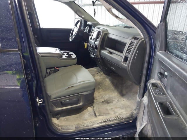 2019 RAM 1500 CLASSIC TRADESMAN 4X4 5'7 BOX — фото 5