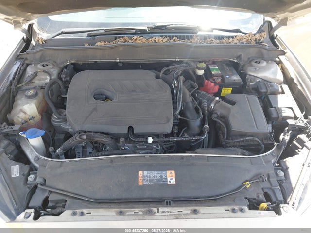 FORD FUSION SE - 10
