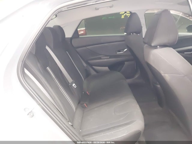 2021 HYUNDAI ELANTRA SEL 8