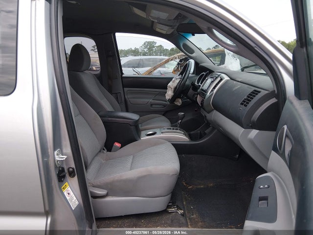 صورة 5 لـ 2014 Toyota TACOMA