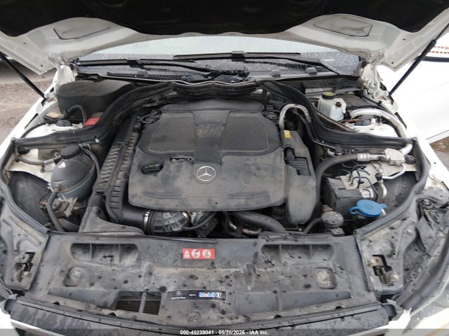 صورة 10 لـ 2014 Mercedes-BENZ C 300 SPORT 4MATIC