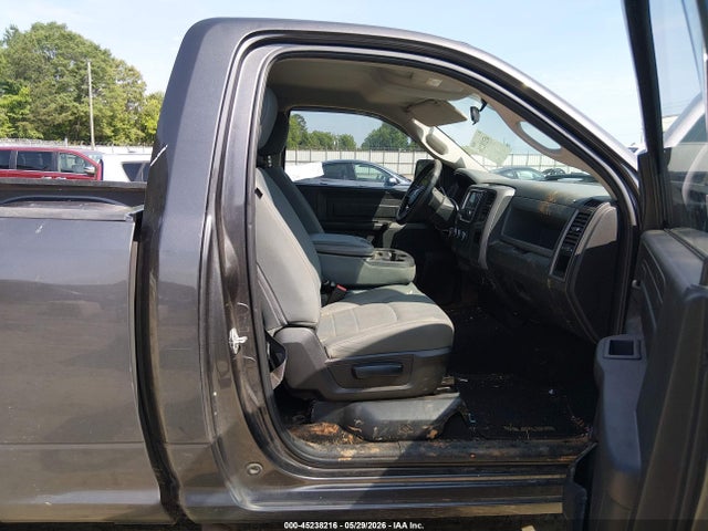 2017 RAM 1500 EXPRESS 4X2 6'4 BOX 5