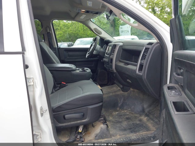 صورة 5 لـ 2021 RAM 1500 CLASSIC TRADESMAN 4X4 5'7 BOX