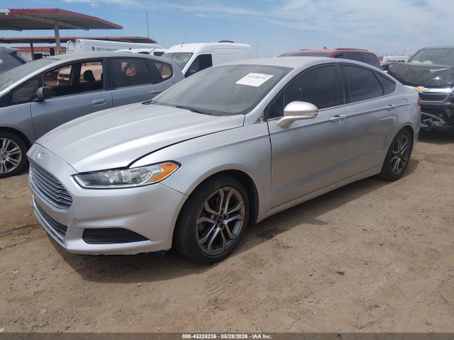 FORD FUSION SE - 2