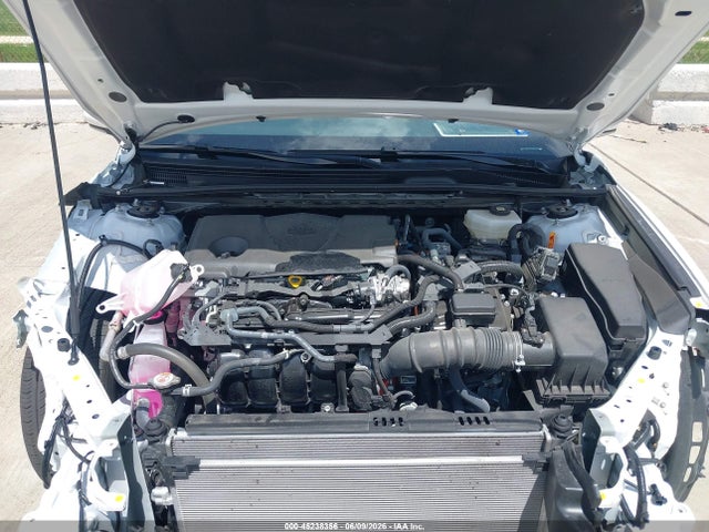 2025 Toyota CAMRY SE photo 10