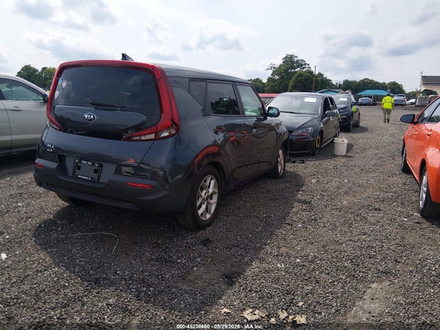 صورة 4 لـ 2021 KIA SOUL S