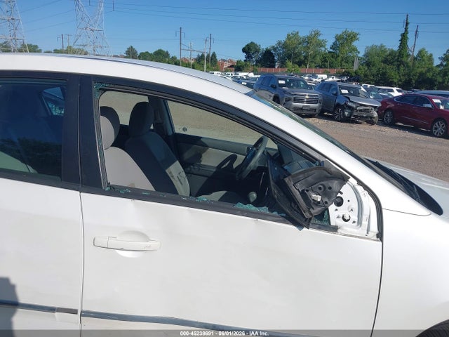 NISSAN SENTRA 2.0 S - 6