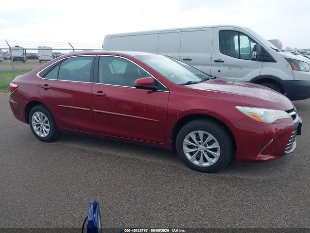 2017 Toyota CAMRY LE — миниатюра 13