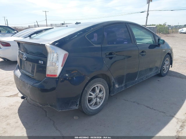 2010 Toyota PRIUS II — фото 4