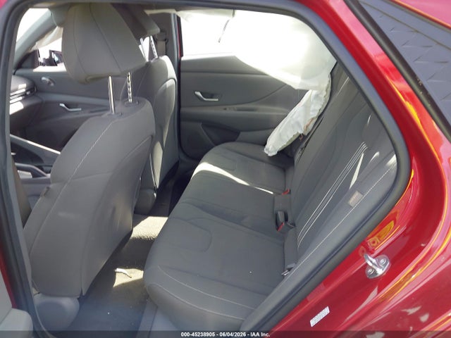 صورة 8 لـ 2024 Hyundai ELANTRA SEL