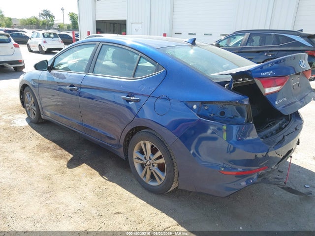 صورة 3 لـ 2017 Hyundai ELANTRA SE