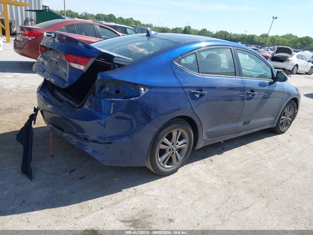 صورة 4 لـ 2017 Hyundai ELANTRA SE