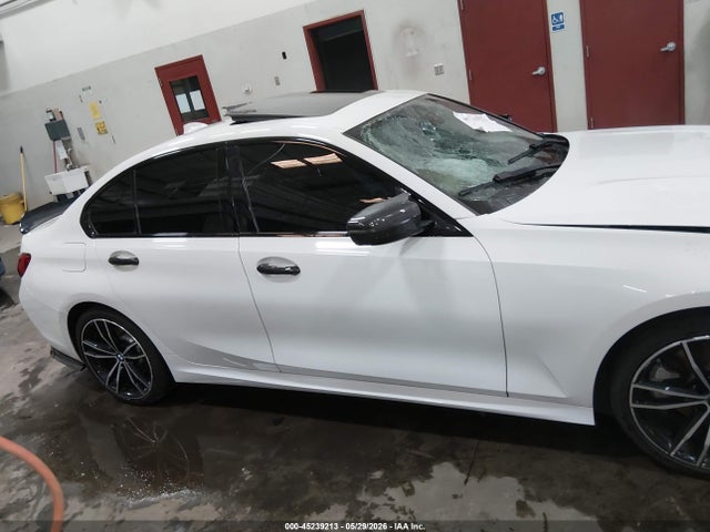 2020 BMW 330I — миниатюра 13