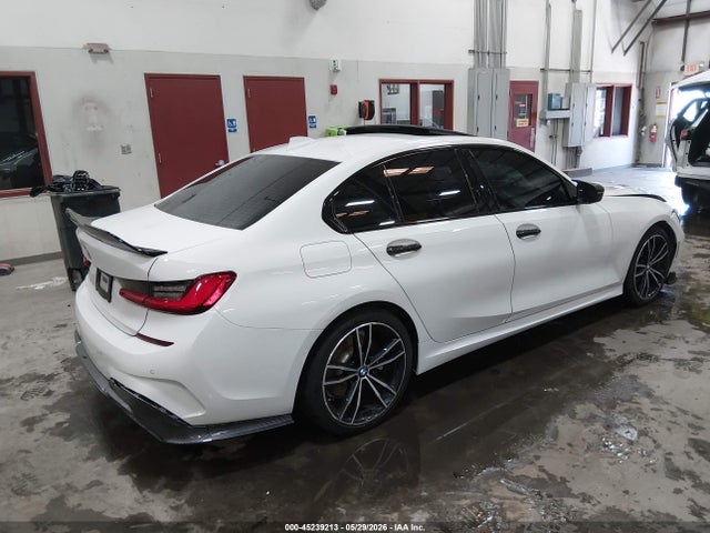 2020 BMW 330I photo 4