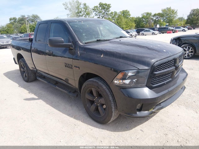 2017 RAM 1500 EXPRESS 4X4 6'4 BOX — фото 1