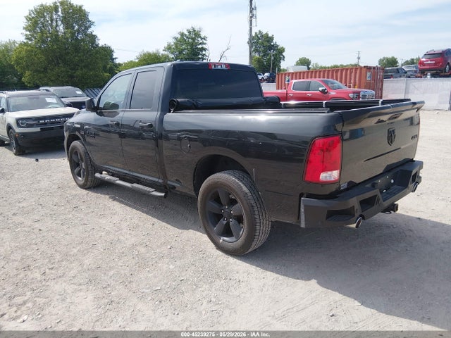 2017 RAM 1500 EXPRESS 4X4 6'4 BOX — фото 3