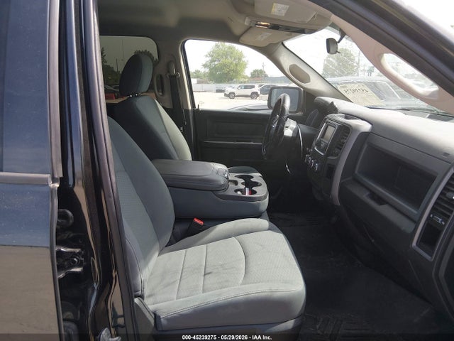 2017 RAM 1500 EXPRESS 4X4 6'4 BOX — фото 5