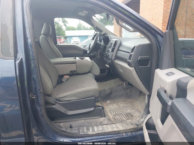 2018 FORD F-250 XL photo 5