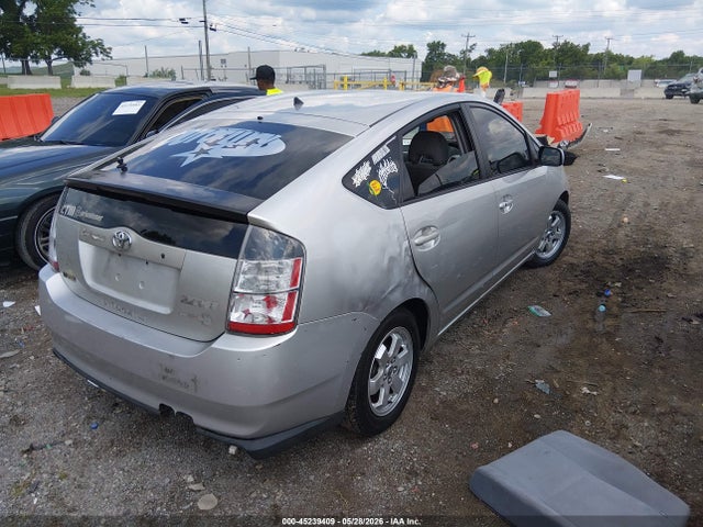 صورة 4 لـ 2004 Toyota PRIUS