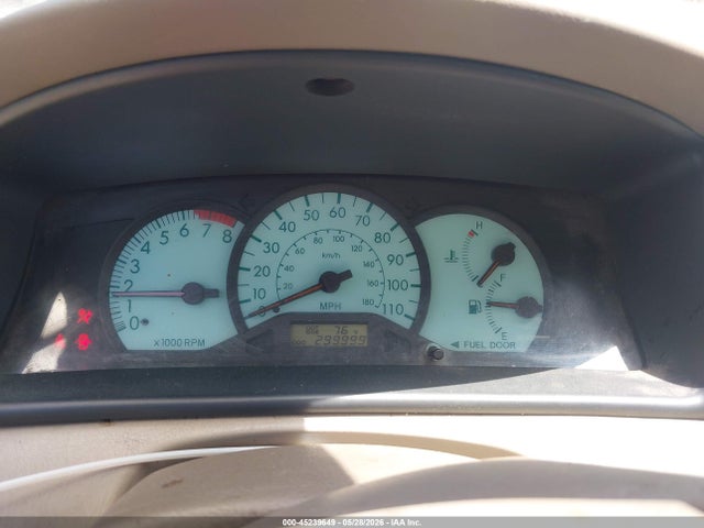 2003 Toyota COROLLA LE photo 7