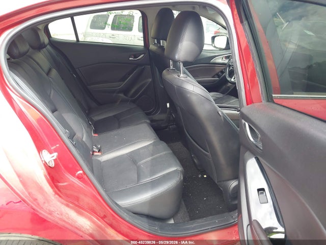 2018 Mazda MAZDA3 TOURING photo 8