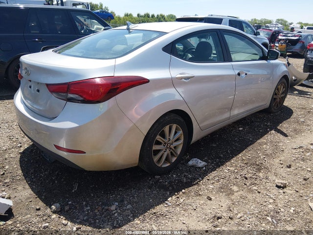 صورة 4 لـ 2014 Hyundai ELANTRA SE
