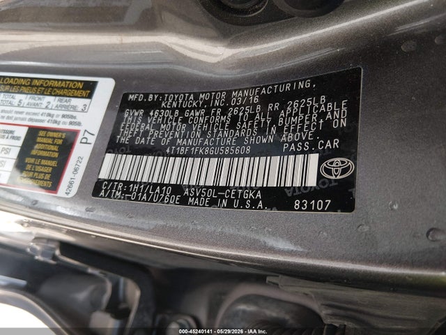 2016 Toyota CAMRY XLE photo 9