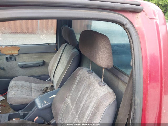 صورة 8 لـ 1999 Toyota TACOMA