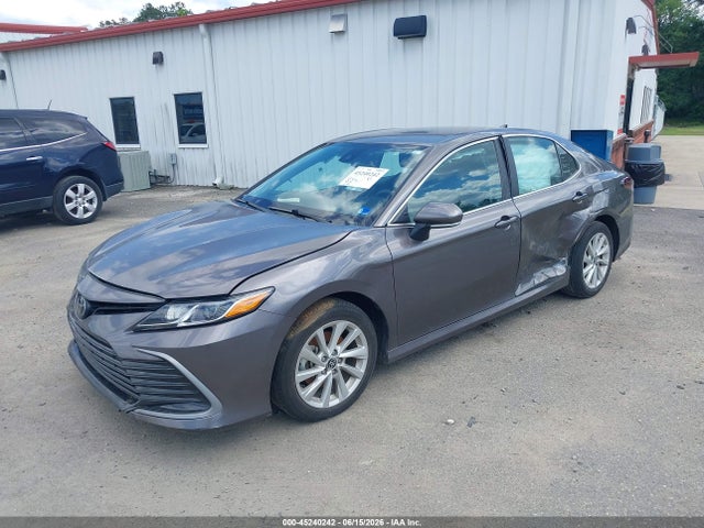 صورة 2 لـ 2024 Toyota CAMRY LE