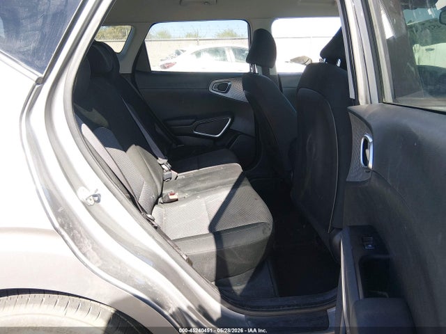2022 KIA SOUL LX photo 8