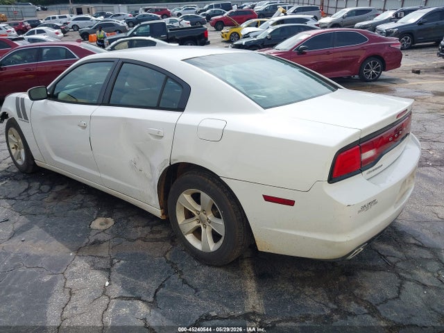 صورة 3 لـ 2014 Dodge CHARGER SE