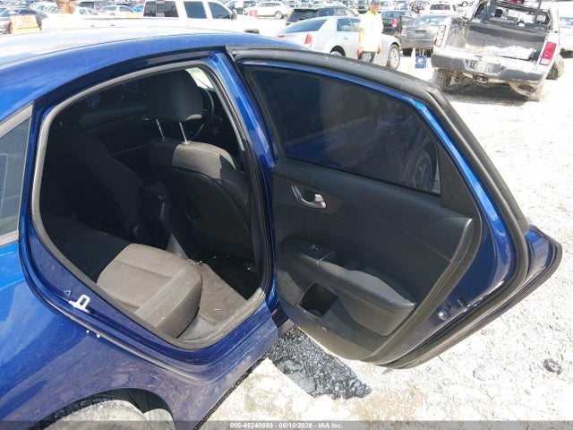 2019 KIA FORTE LXS 8