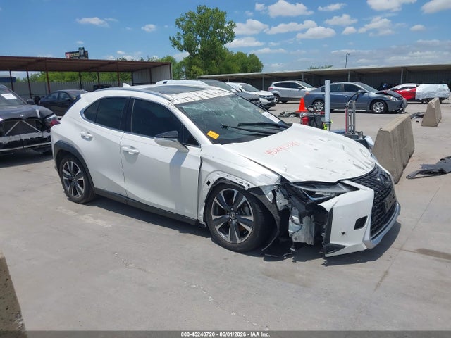 2022 LEXUS UX 