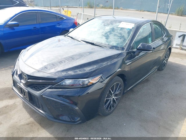 صورة 2 لـ 2024 Toyota CAMRY SE