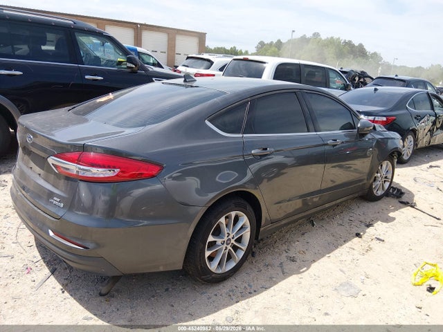 صورة 4 لـ 2019 FORD FUSION HYBRID SE