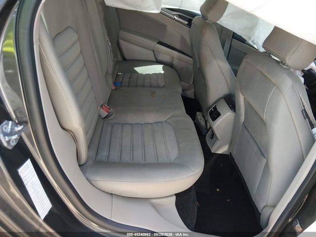 صورة 8 لـ 2019 FORD FUSION HYBRID SE